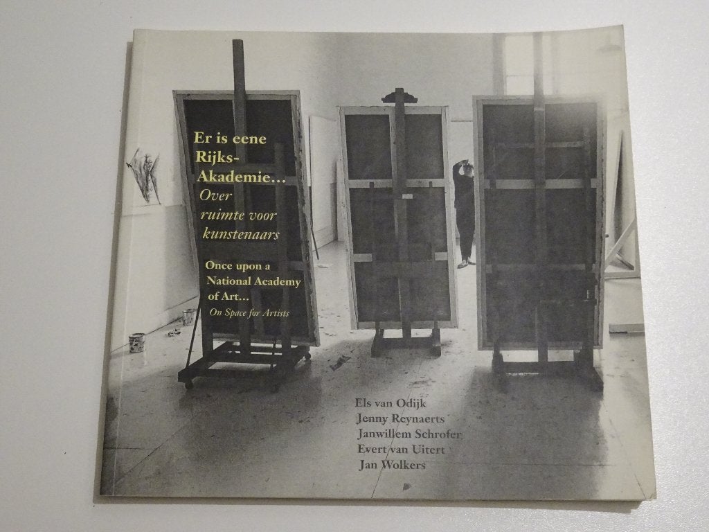 Er is eene Rijks-akademie over ruimte voor kunstenaars, Ophalen of Verzenden, Zo goed als nieuw, Diverse auteurs
