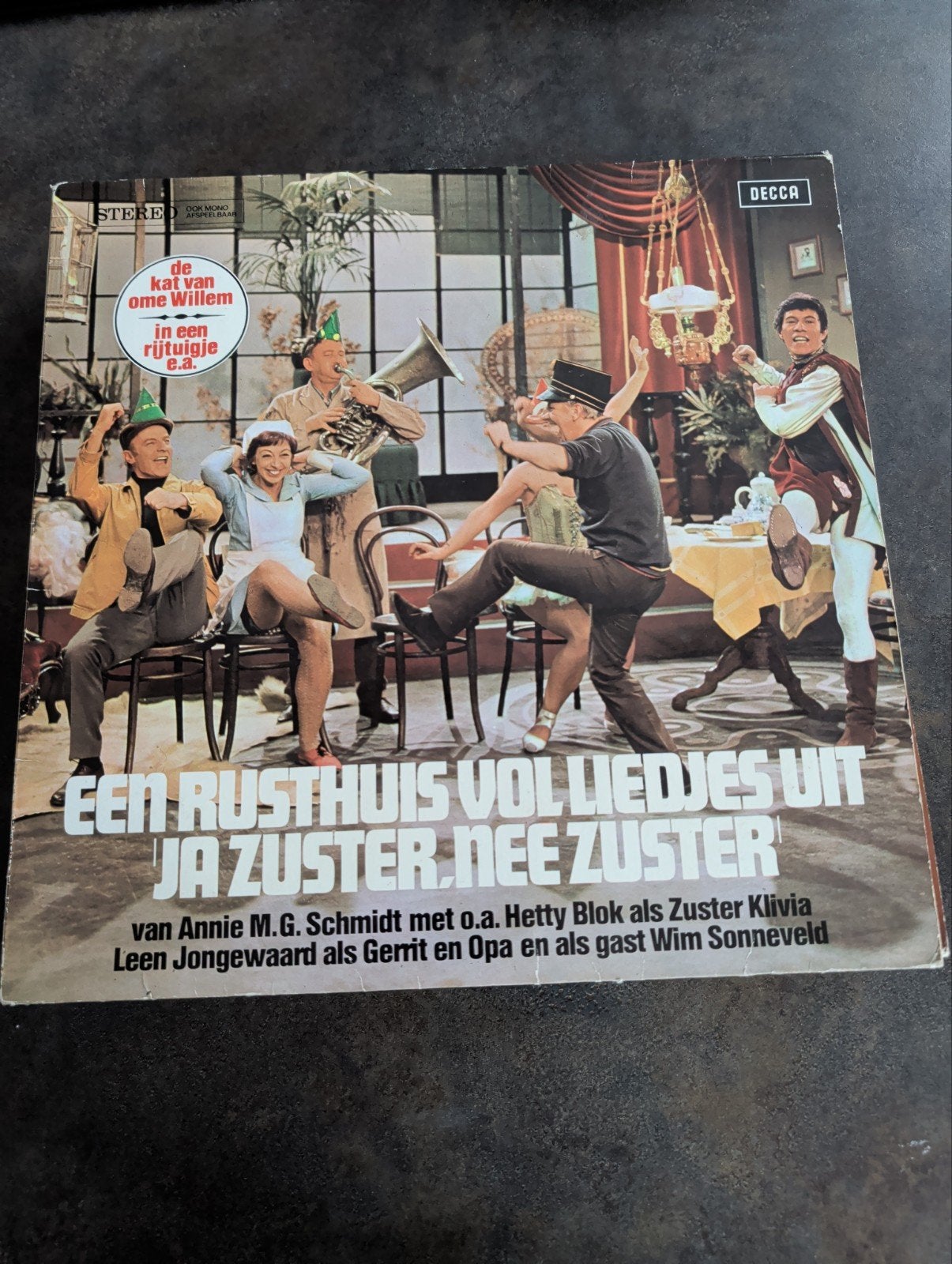 LP Ja Zuster Nee Zuster - Een Rusthuis Vol Liedjes, Ophalen of Verzenden, Gebruikt, Soundtrack of Musical, Album