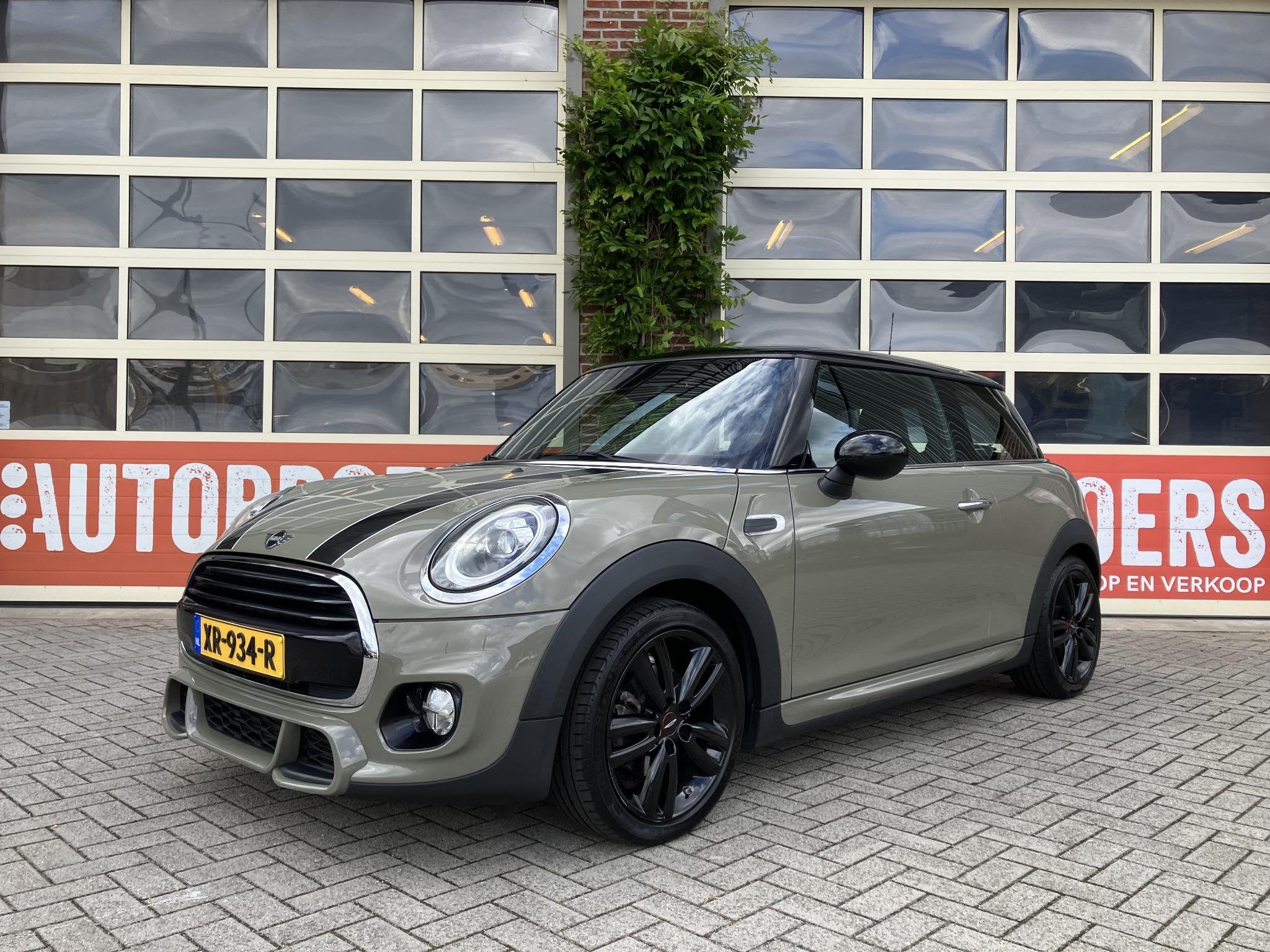 MINI 3-Deurs 1.5 Cooper John Cooper Works | Origineel-NL | L, Auto's, Mini, Voorwielaandrijving, Gebruikt, Bluetooth, 4 stoelen