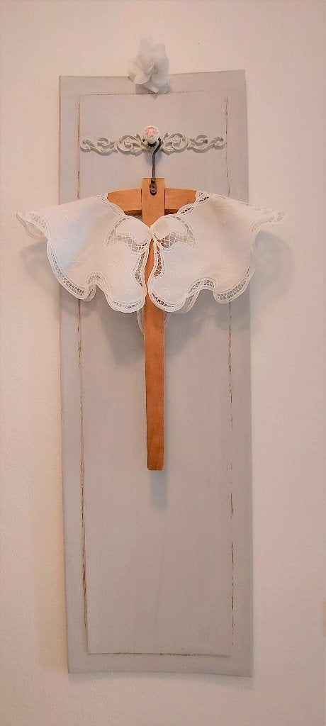 ANTIEK LOSSE KATOEN LINTKANT DAMESKRAAG MET KNOOP, Antiek en Kunst, Antiek | Kleding en Accessoires, Ophalen, Kinderen, Vintage antiek oud
