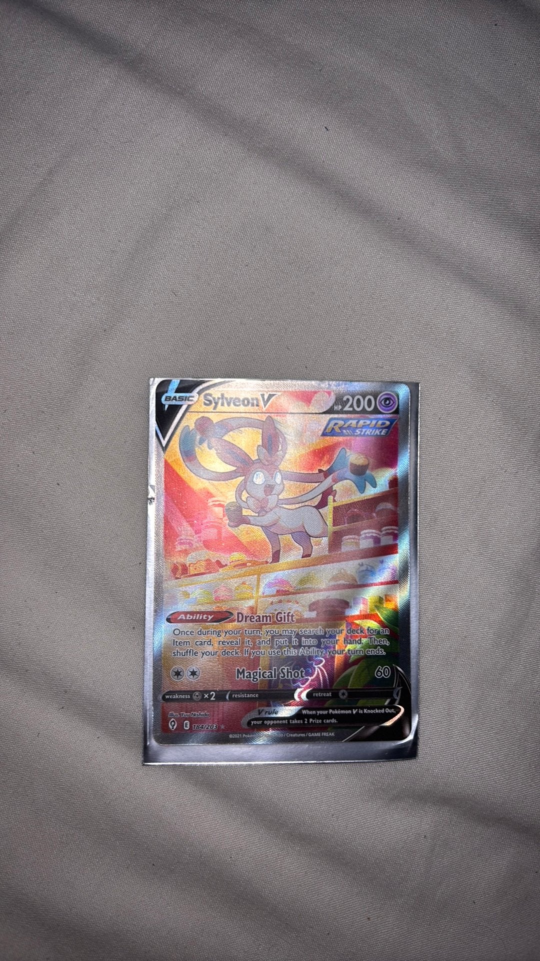 Pokémon Sylveon V 184/203 Alternate Art -Evolving Skies – NM, Ophalen of Verzenden, Zo goed als nieuw
