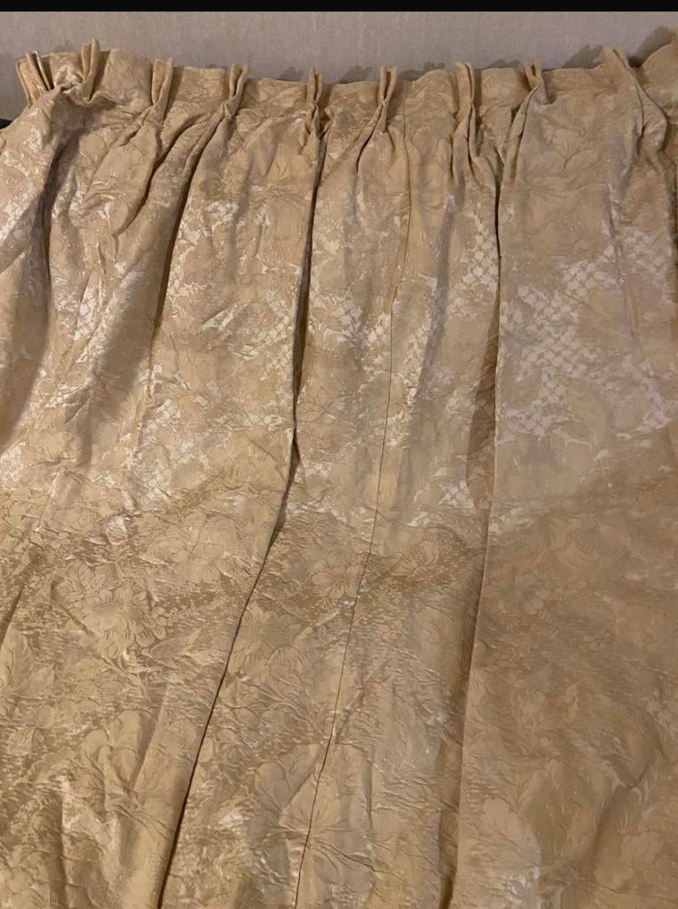 4x   Zware Kwaliteit Barok Verduisterende Gordijnen Beige, Huis en Inrichting, Stoffering | Gordijnen en Lamellen, Gebruikt, Beige