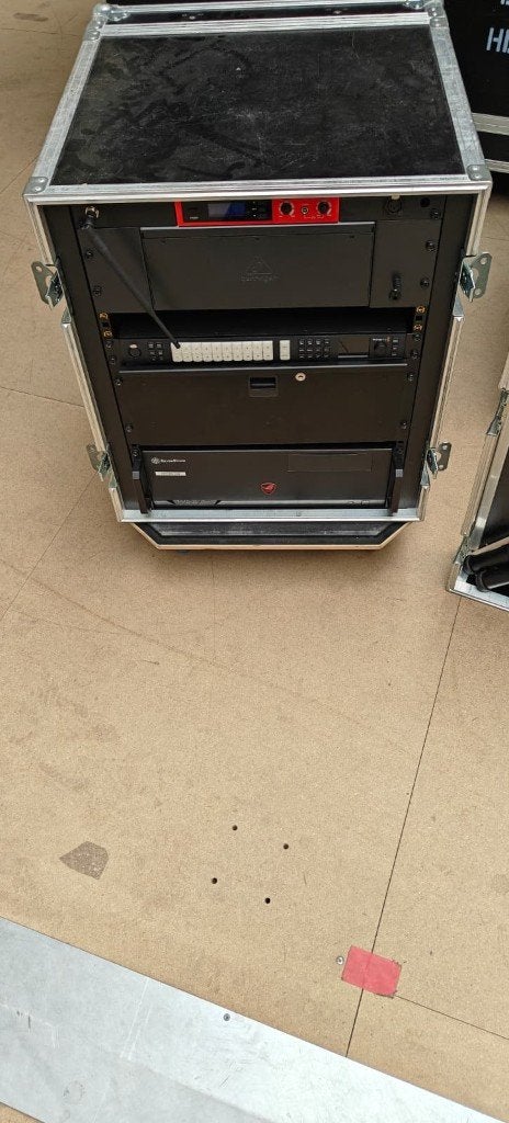 Complete mobiele livestream-/productieregie Blackmagic Atem, Ophalen, Gebruikt, Video
