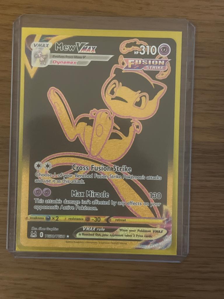 Mew vmax, Hobby en Vrije tijd, Verzamelkaartspellen | Pokémon, Nieuw, Losse kaart, Foil, Ophalen of Verzenden