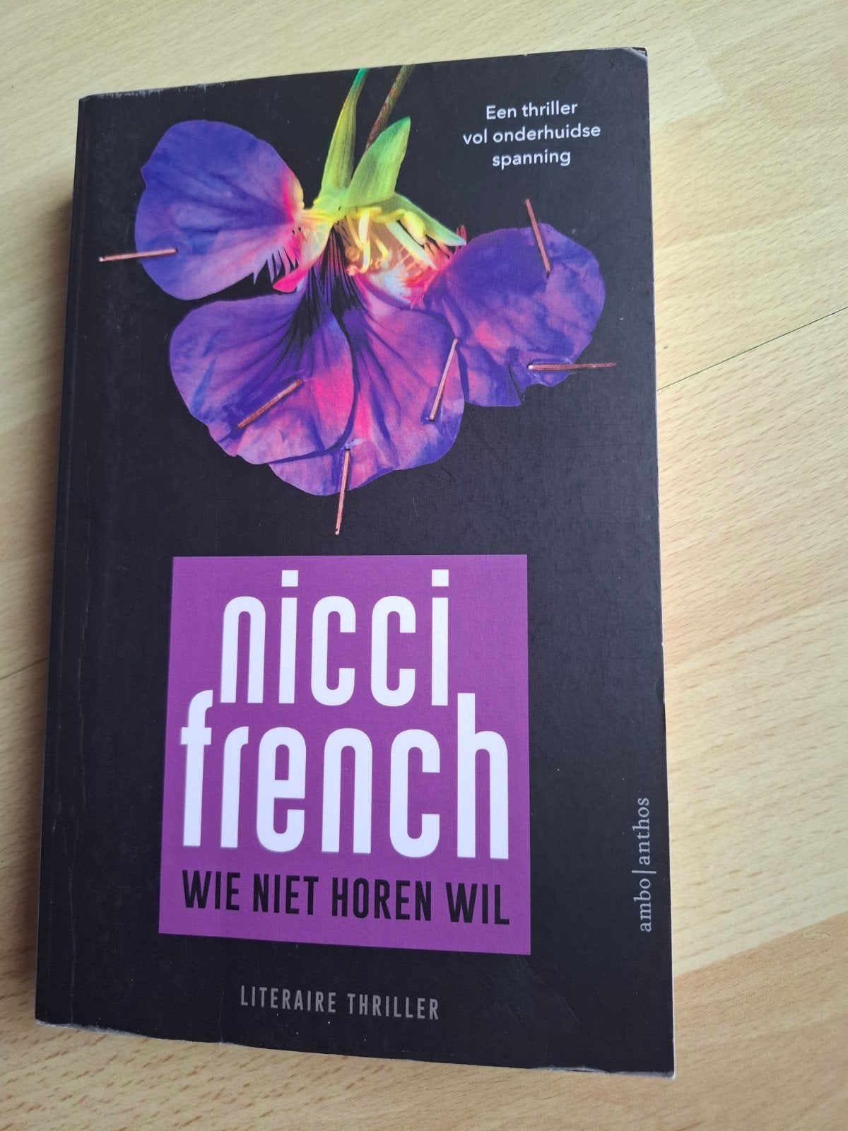 Nicci French Wie niet horen wil, Ophalen of Verzenden, Zo goed als nieuw
