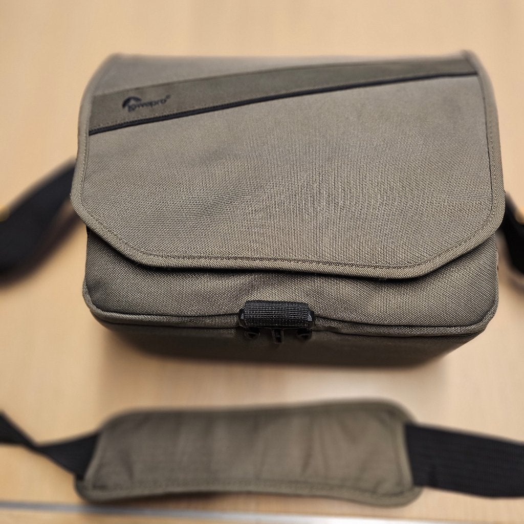 Fototas Lowepro Event Messenger 150, Audio, Tv en Foto, Fotografie | Fototassen, Lowepro, Voorvak, Rugtas, Ophalen of Verzenden