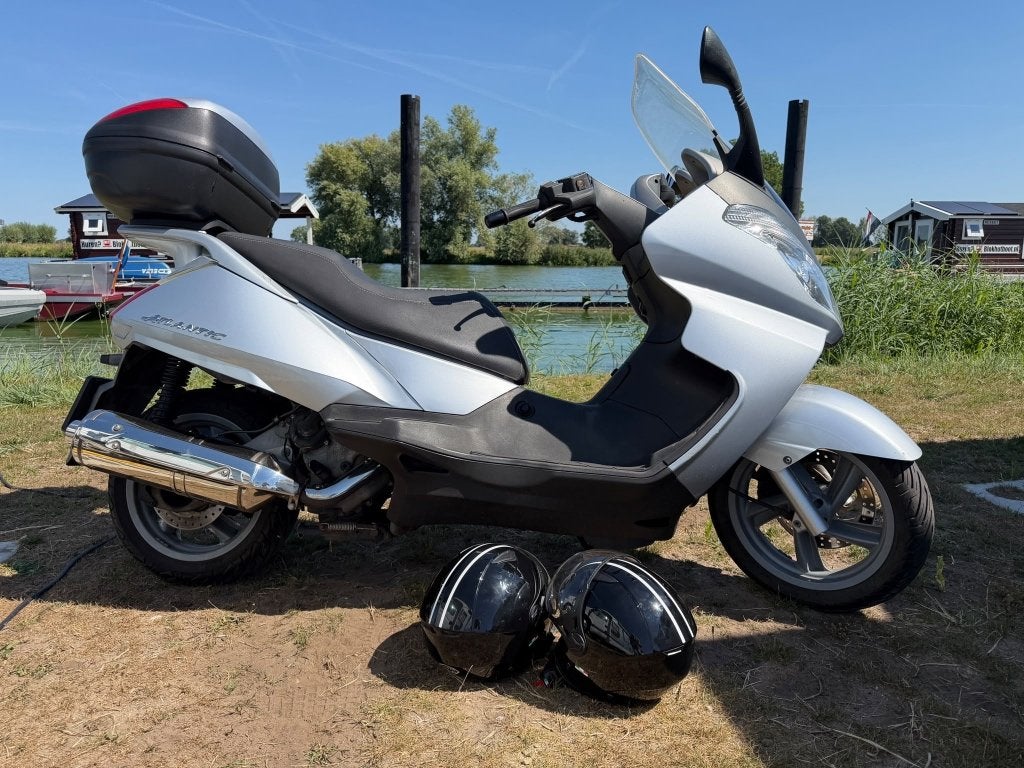 Aprillia Altantic 500cc Motor-scooter, Scooter, Occasion, Particulier, Minimaal motorrijbewijs A2