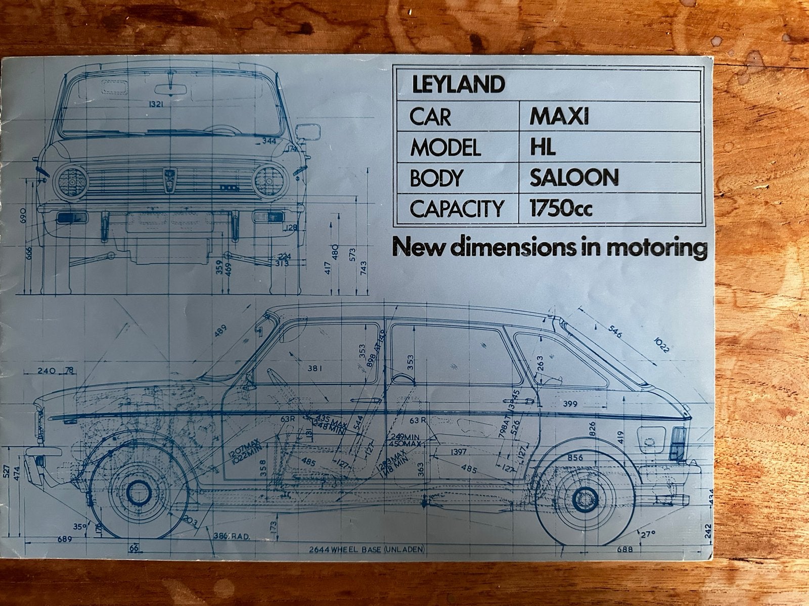 Brochure Austin Maxi (2 stuks), Verzenden, Gelezen, Overige merken