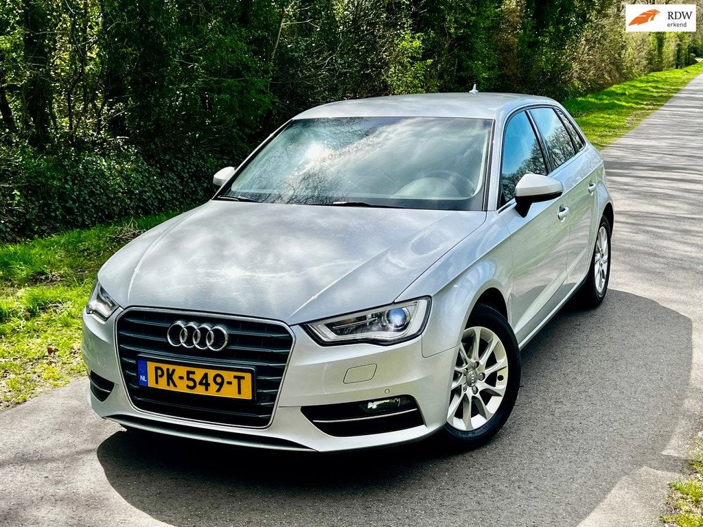 Audi A3 Sportback 1.4 TFSI CoD Ambition Pro Line plus |'' 97, Stof, Gebruikt, 1210 kg, 650 kg