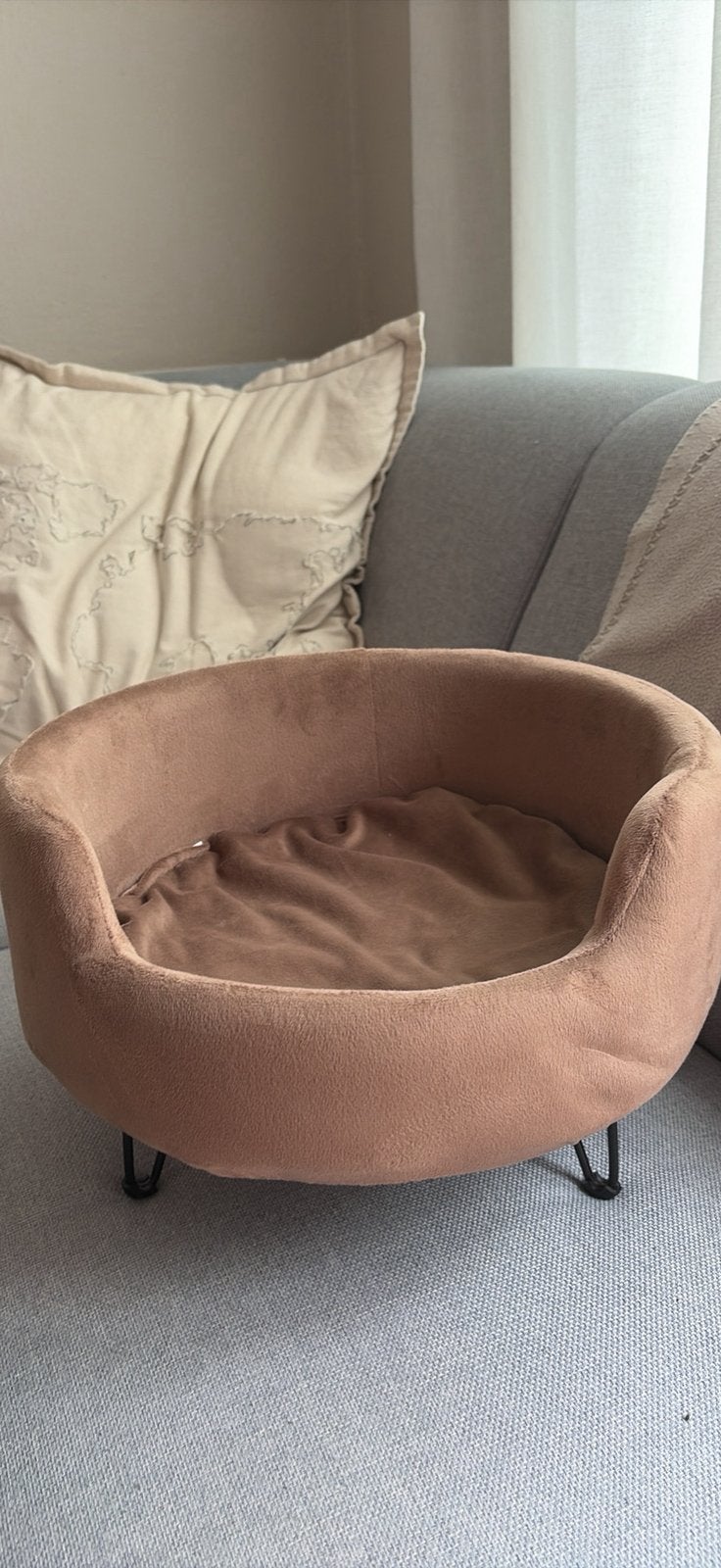 Nieuw kattenmandje, Ophalen, Zo goed als nieuw