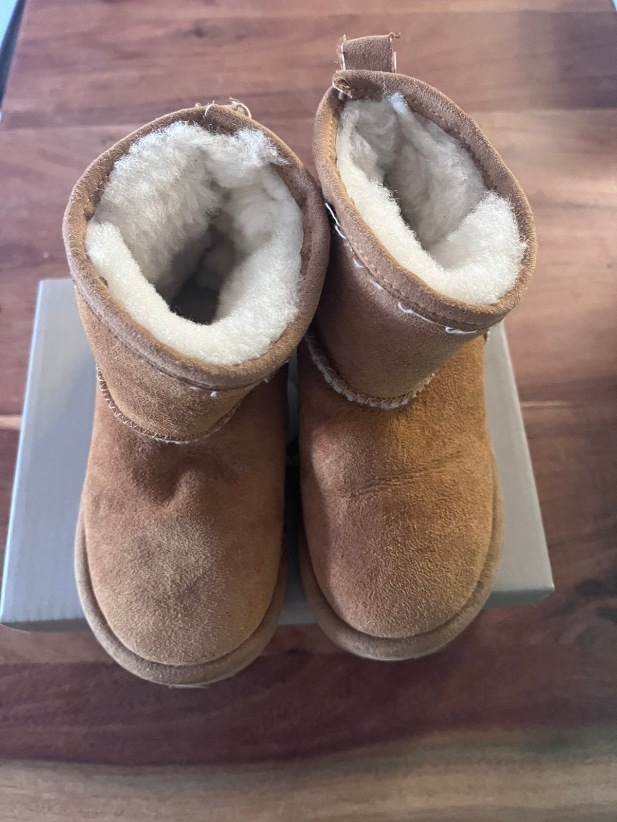 Suede laarzen met voering, Ophalen, Zo goed als nieuw, Meisje, Laarsjes
