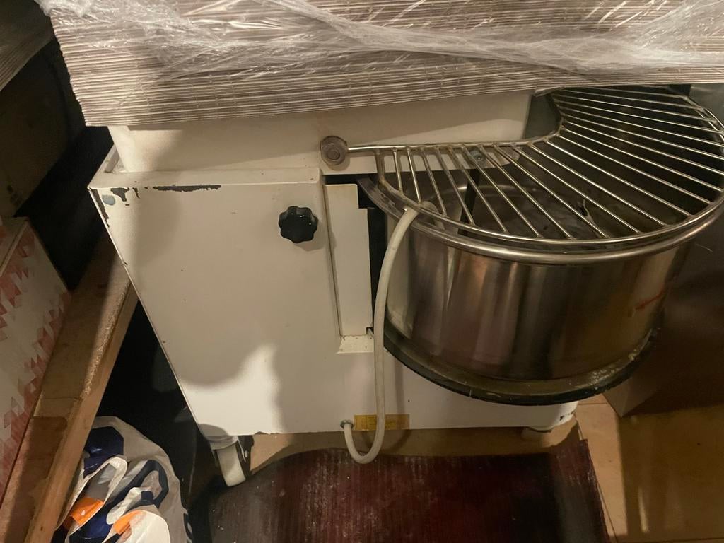 Deegmixer, 4 liter of meer, Ophalen, Gebruikt, 3 snelheden of meer