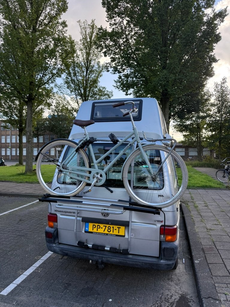 Foto 19 van Mooie Volkswagen Transporter T4 camper / camperbus te koop!