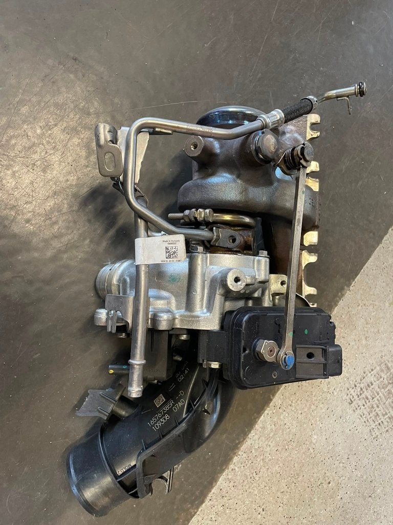 Turbo Renault Mercedes 1.3 TCe A2820900280 144106434R, Ophalen, Renault
