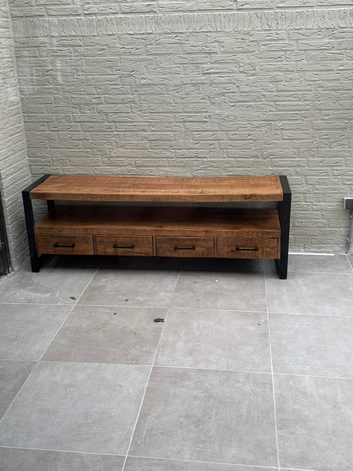 tv meubel mango hout/ metaal 180cm  type britt, Ophalen, Gebruikt, 150 tot 200 cm, Metaal
