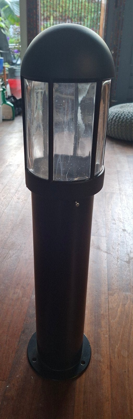 Zwarte buitenlamp / staande lamp voor tuin of oprit, Ophalen, Overige materialen, Gebruikt, Minder dan 50 watt