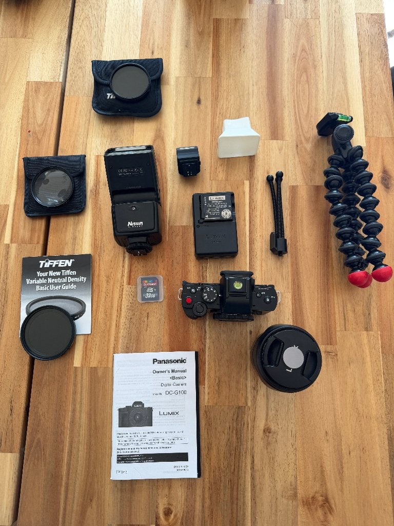 Panasonic Lumix G100 + 14-140mm II (H-FSA14140), Ophalen, Panasonic, Geheugenkaart, Zo goed als nieuw