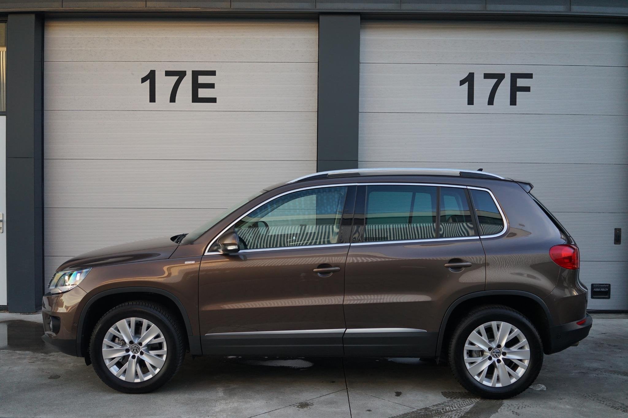 Volkswagen Tiguan 1.4 TSI Life 160pk-Let op:25dkm-1eig!, Auto's, Voorwielaandrijving, Gebruikt, 4 cilinders, Bruin
