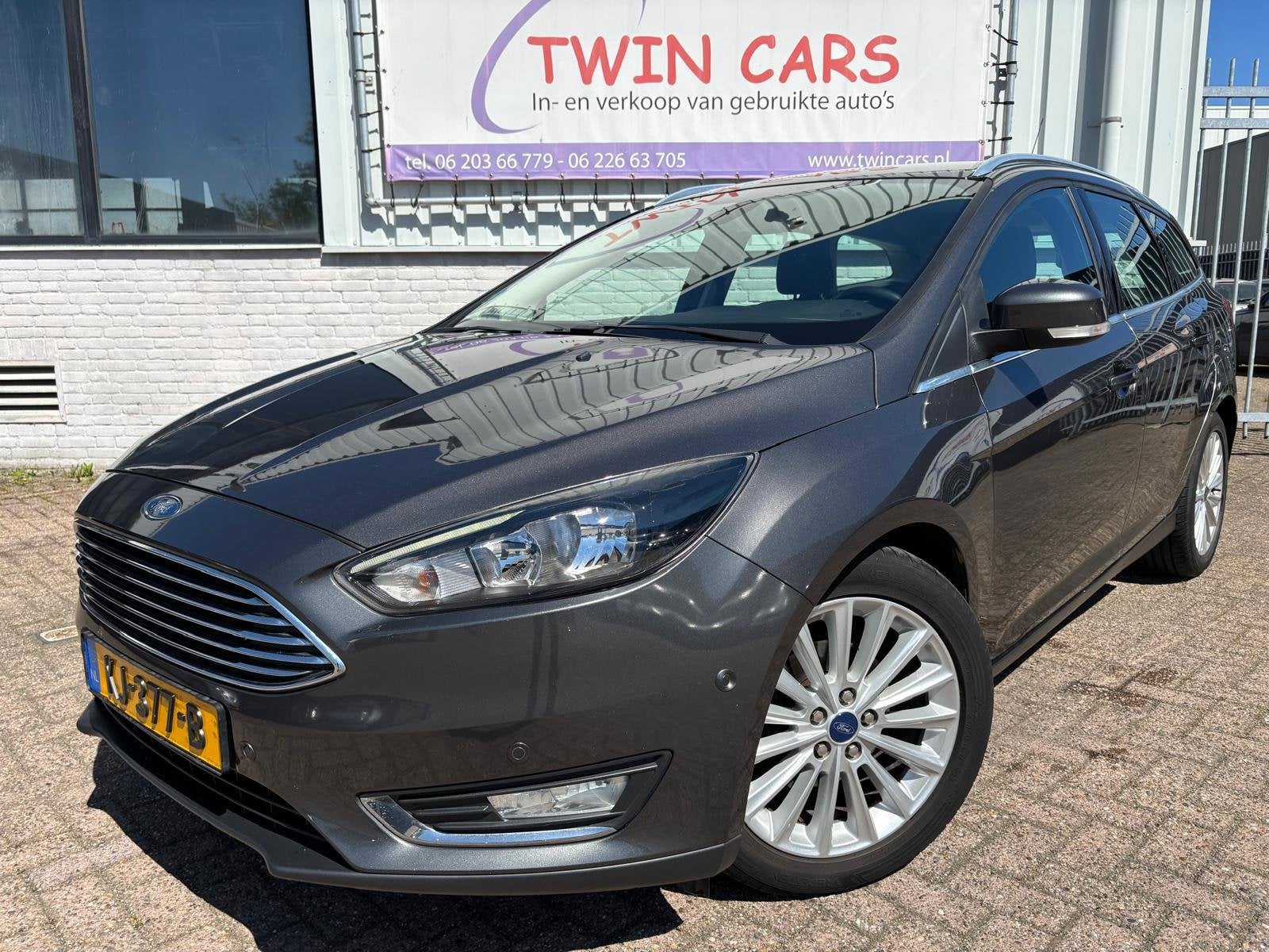 Ford Focus Wagon 1.0 Titanium AIRCO/NAVI/CRUISE/LMT VELGEN/E, 125 pk, Gebruikt, Euro 6, Origineel Nederlands