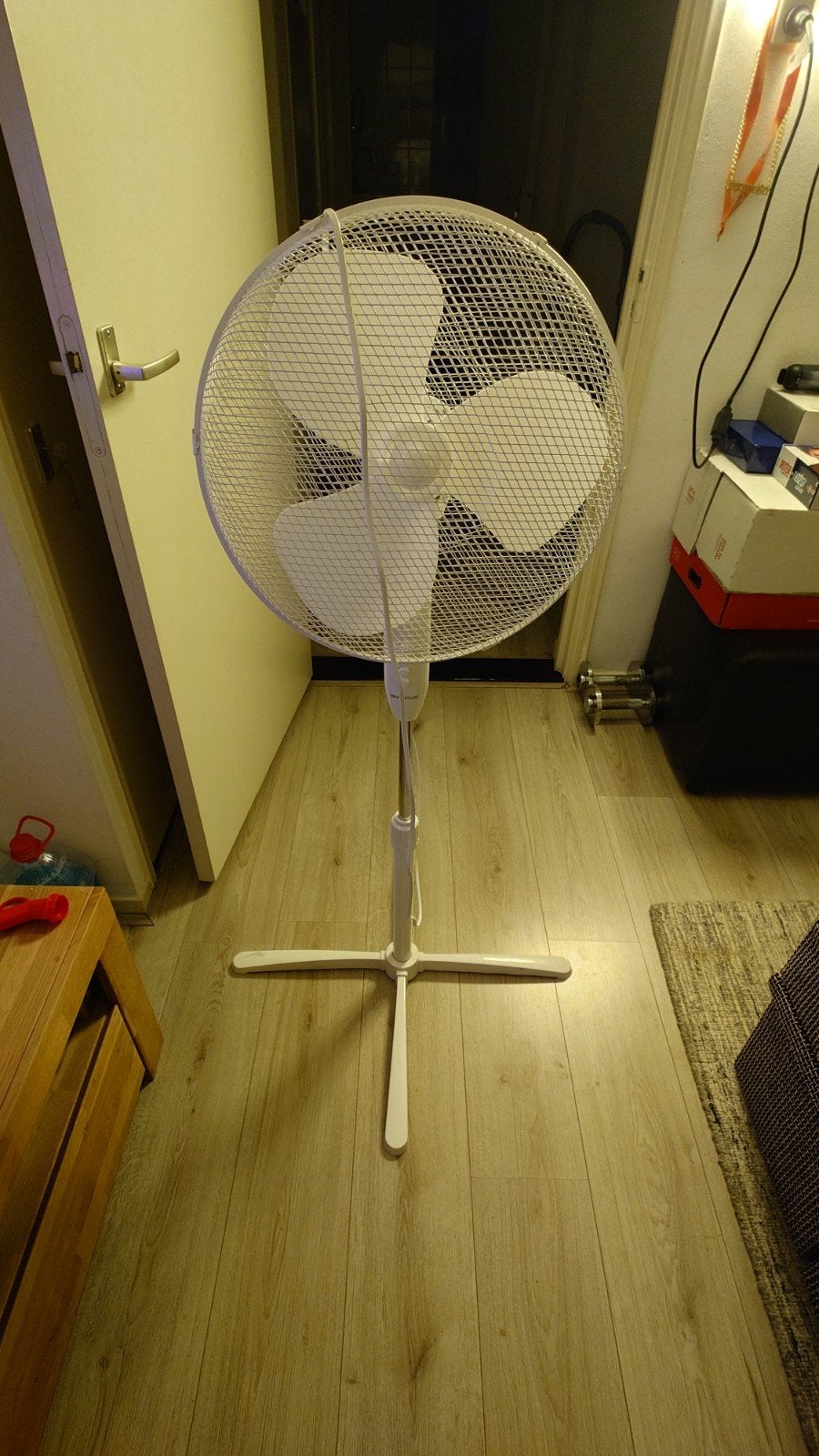 Inventum Statiefventilator VST400W/01 - Zo goed als nieuw, Ophalen of Verzenden, Zo goed als nieuw, Statiefventilator