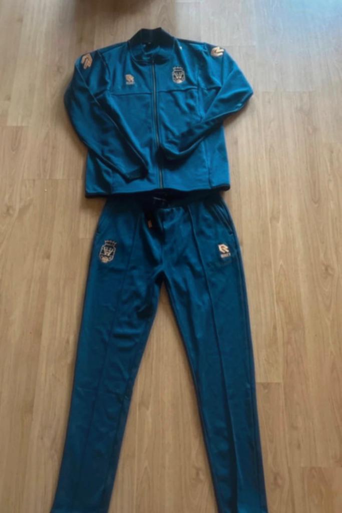 Willen 2 set S, Overige kleuren, Nieuw, Ophalen of Verzenden, Voetbal