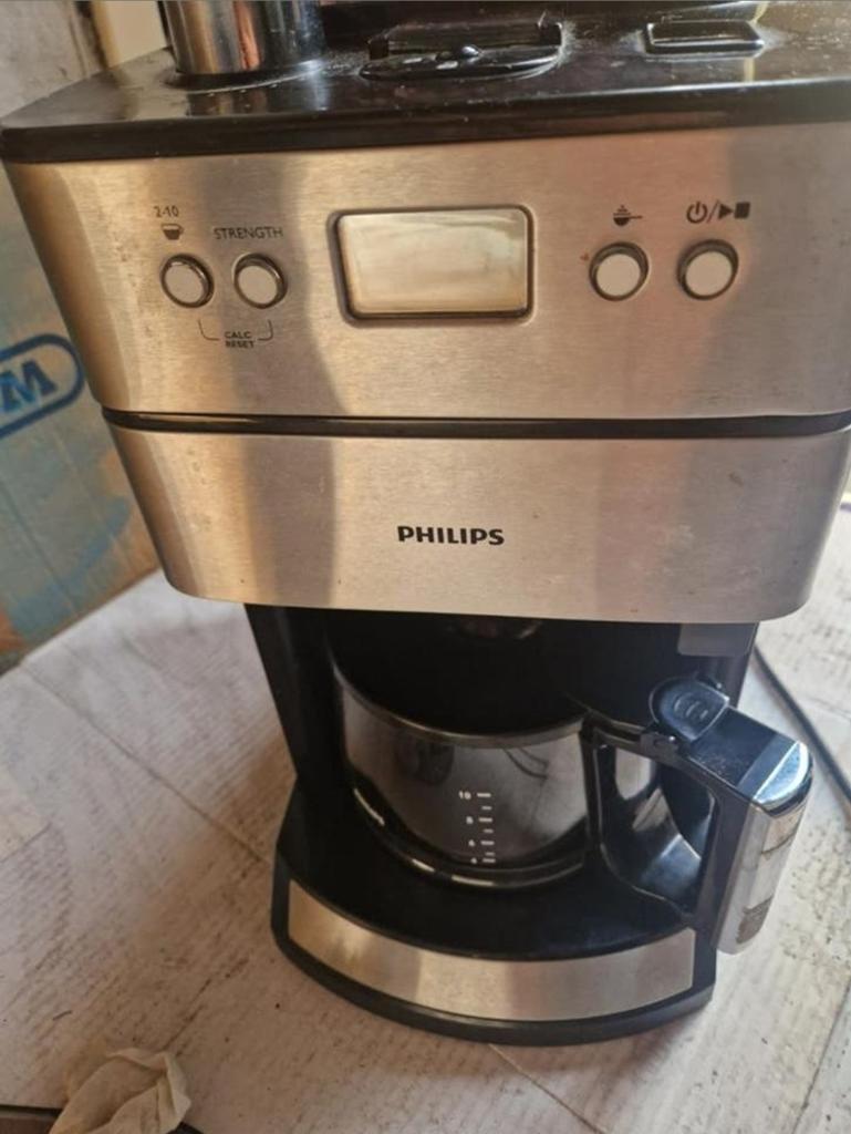 Koffiezetapparaat, 10 kopjes of meer, Ophalen, Zo goed als nieuw, Koffiemachine