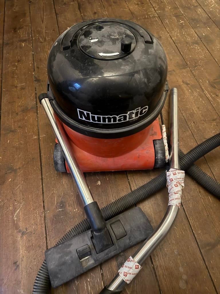 Numatic stofzuiger - Werkt nog prima, Ophalen, Gebruikt, Stofzak, Stofzuiger