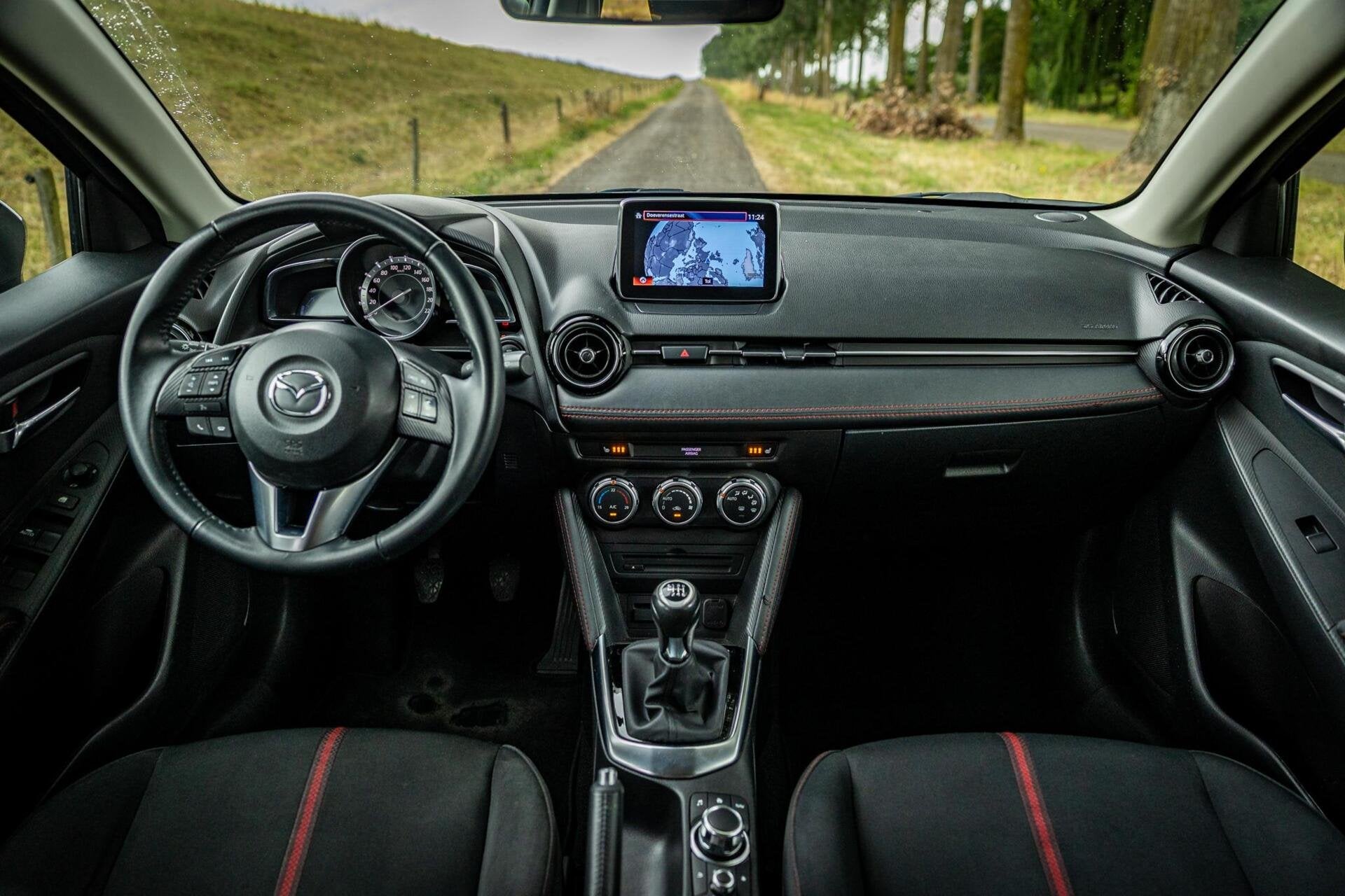 Mazda 2 1.5 Skyactiv-D GT-M |Navi |Stoelverwarming |Nap, Auto's, Voorwielaandrijving, Gebruikt, Euro 6, 4 cilinders
