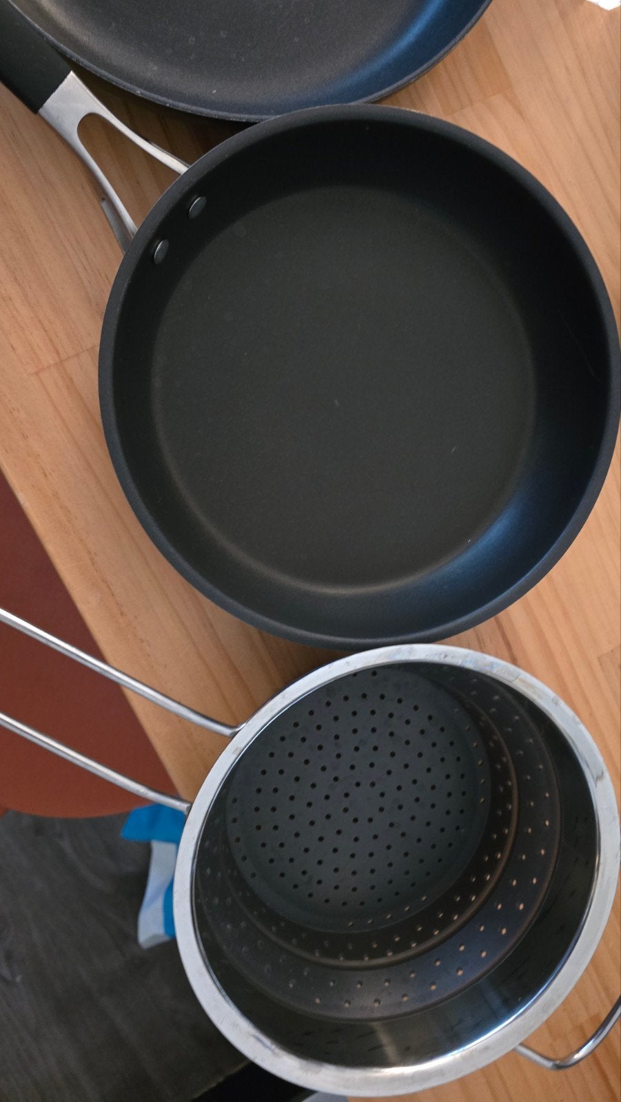 2 Hema koekenpannen en 1 IKEA vergiet, Huis en Inrichting, Gebruikt, IKEA, Ophalen of Verzenden, Zwart