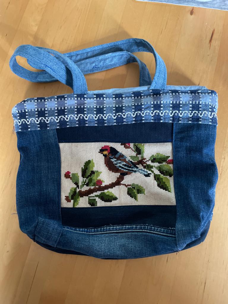 Unieke handgemaakte denim tas met borduursel en kat, Ophalen of Verzenden, Zo goed als nieuw, Blauw, Handtas