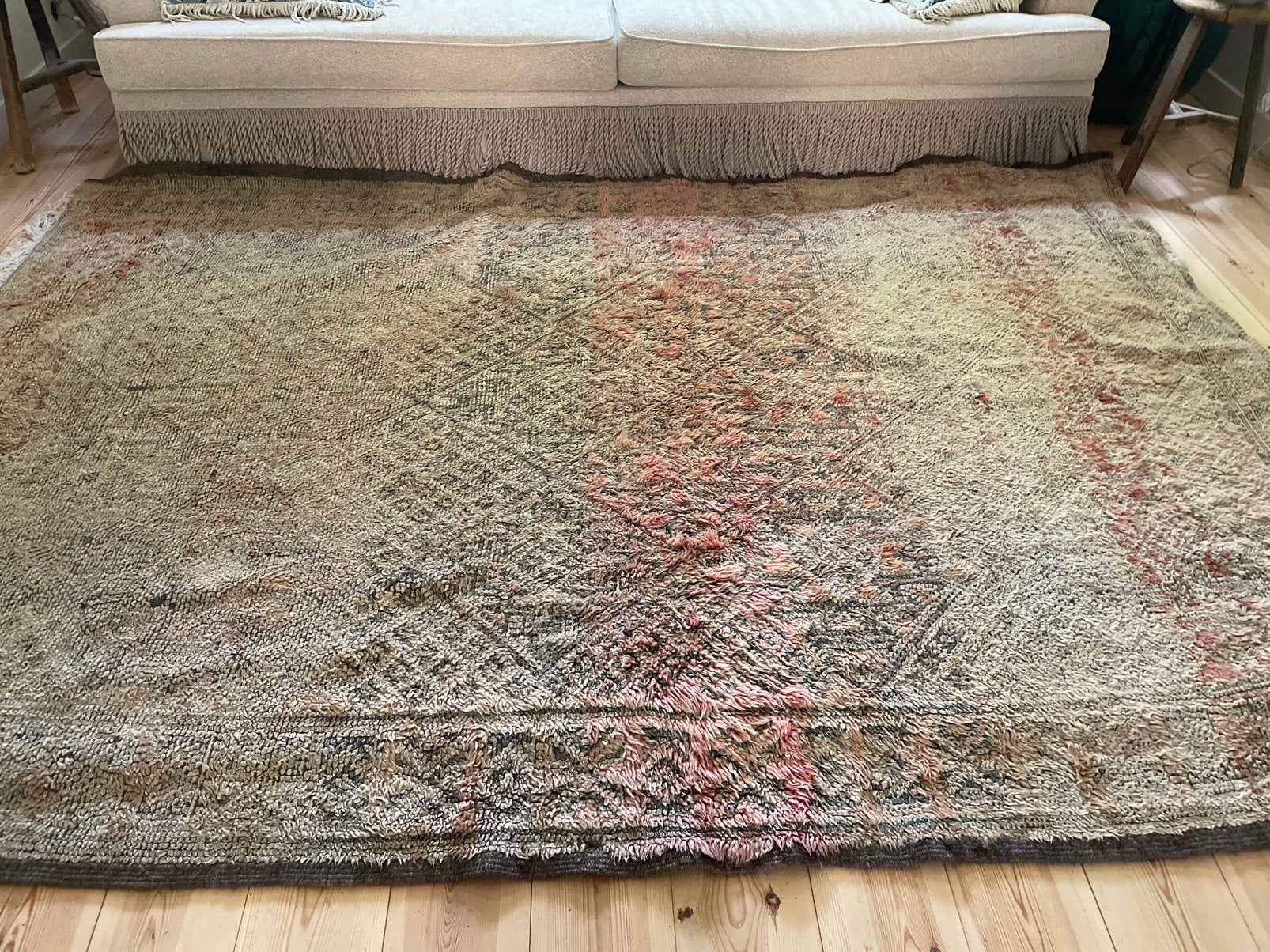 Vintage Beni Mguild-tapijt, authentiek Marokkaans tapijt, Huis en Inrichting, Ophalen, Zo goed als nieuw, Rechthoekig, 200 cm of meer
