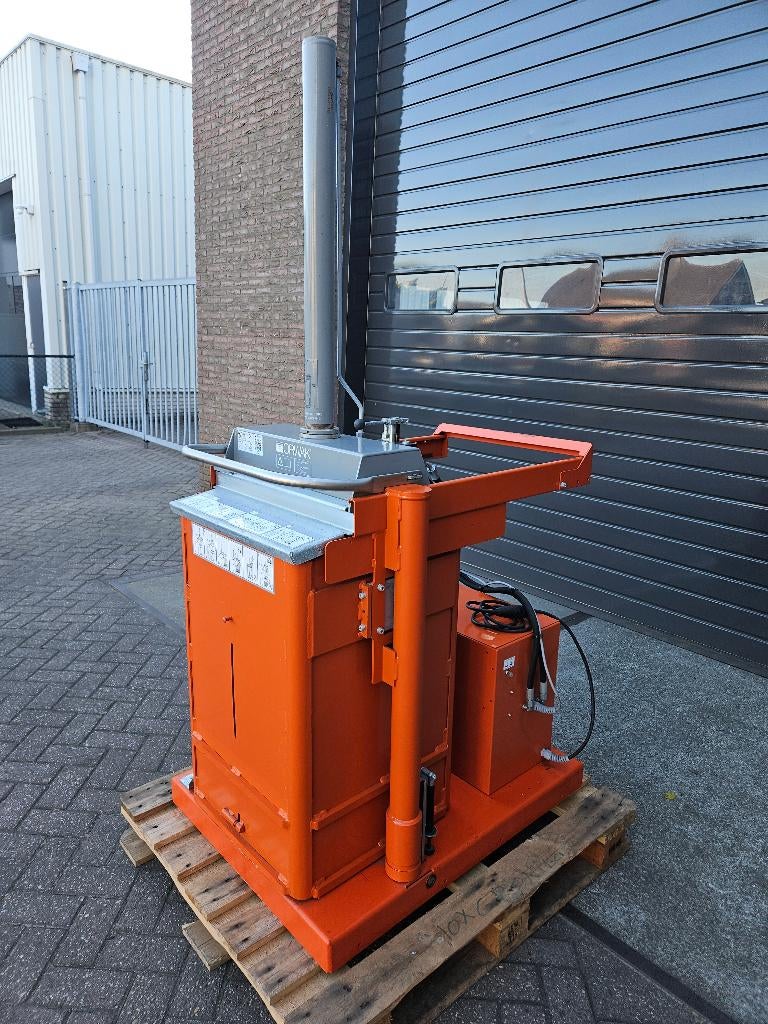 Orwak Compacter 5031B balenpers papierpers afvalpers, Ophalen, Zo goed als nieuw