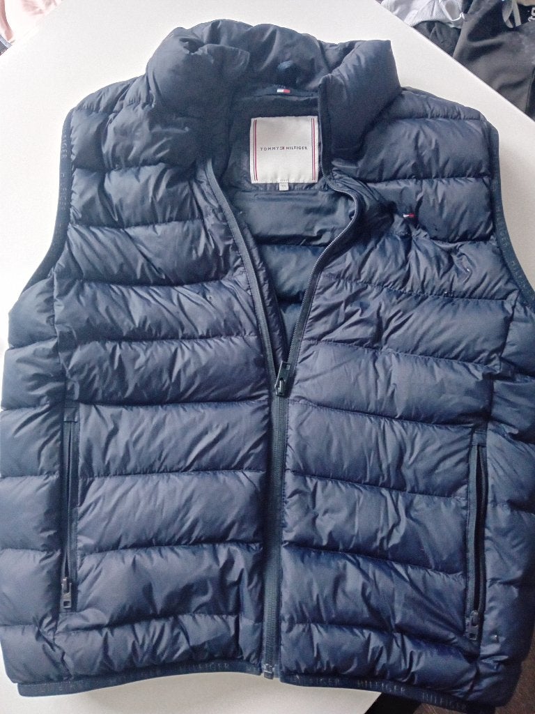 Tommy hilfiger bodywarmer €15 maat 164, Ophalen, Blauw, Tommy Hilfiger, Overige maten