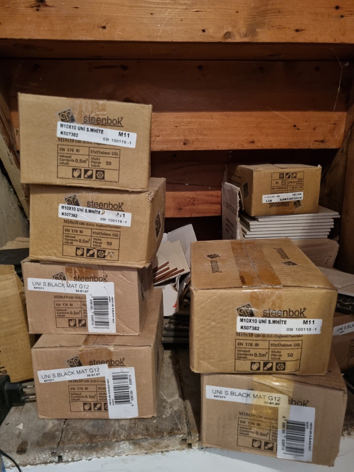 Nieuwe Steenbok tegels 10x10 mat zwart en/of mat wit, Doe-het-zelf en Verbouw, Tegels, Ophalen, Nieuw, Minder dan 20 cm, Minder dan 20 cm
