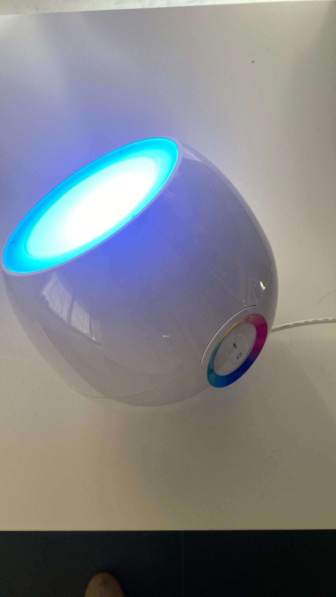 Te koop Philips LivingColors tafellamp, Ophalen of Verzenden, Zo goed als nieuw
