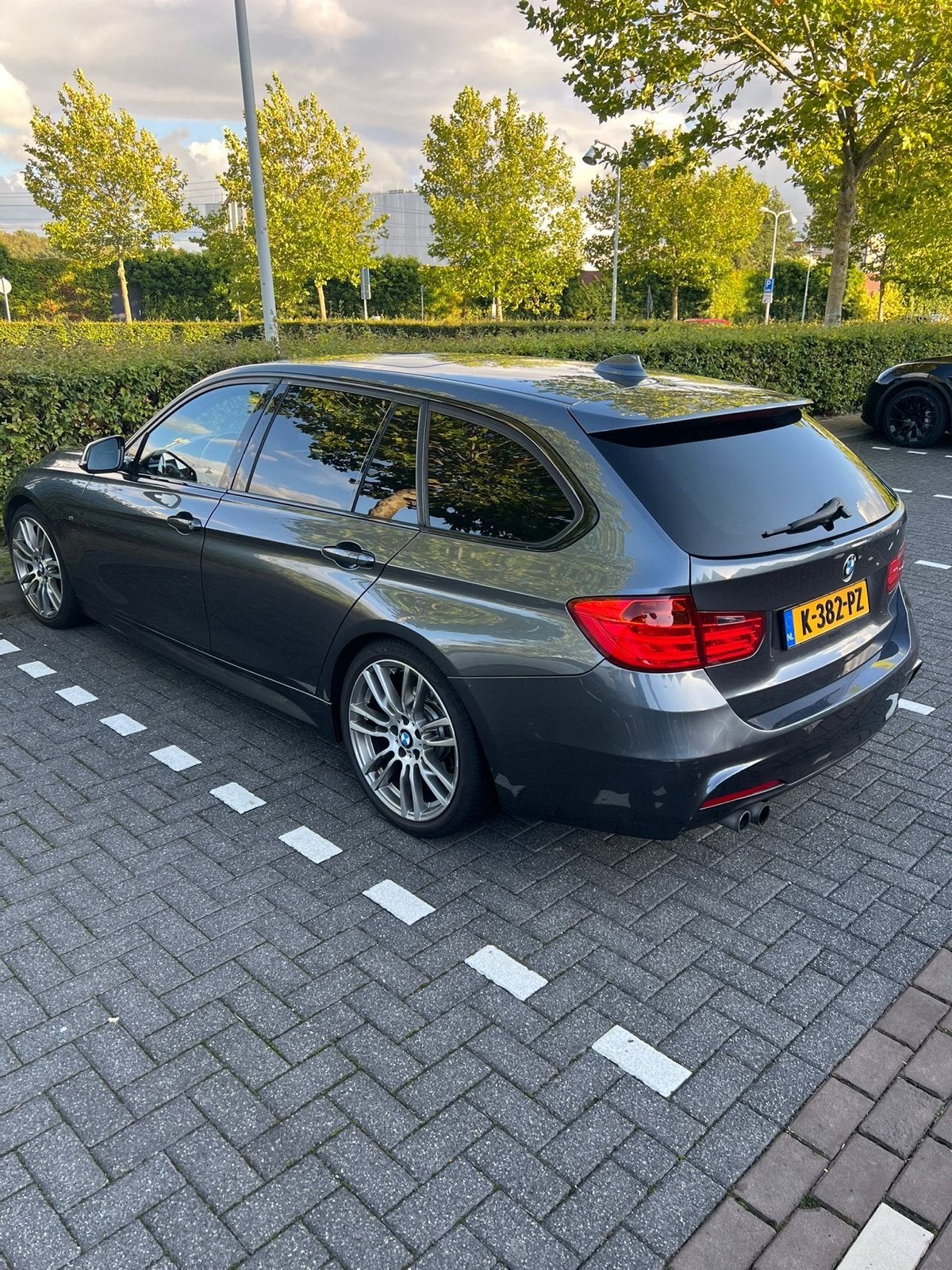 BMW 3-Serie 328i 245pk Aut 2013 Grijs, Auto's, BMW, Automaat, 745 kg, 4 cilinders, 245 pk