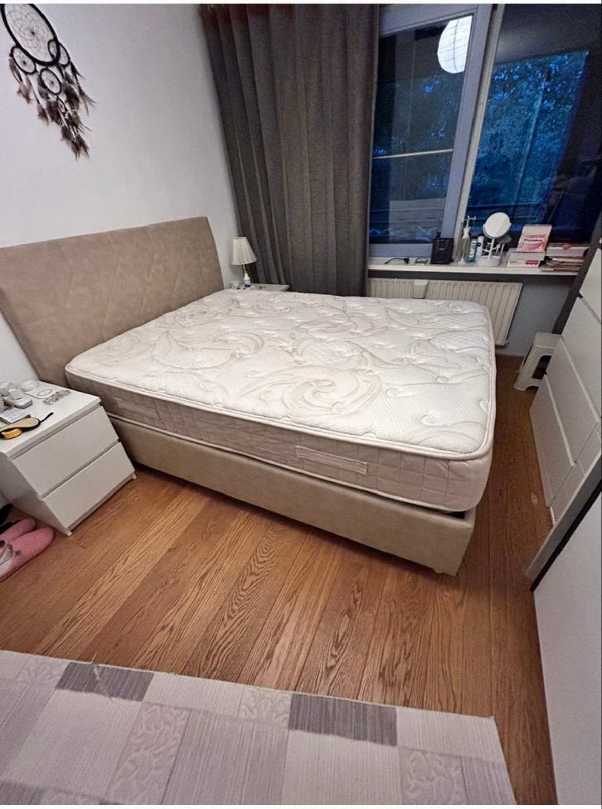 Comfortabel tweepersoonsbed met matras 140 x200, Ophalen, Tweepersoons, 140 cm, Hout