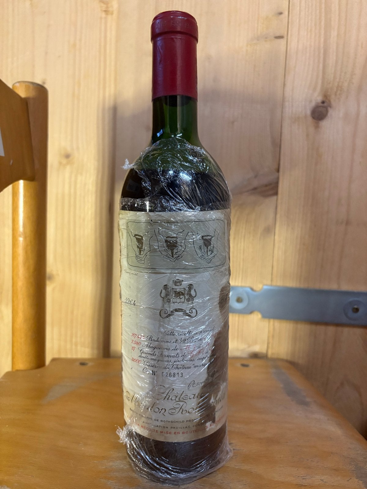 Château Mouton Rothschild 1964 - Rode Wijn, Verzamelen, Gebruikt, Frankrijk, Ophalen of Verzenden, Rode wijn