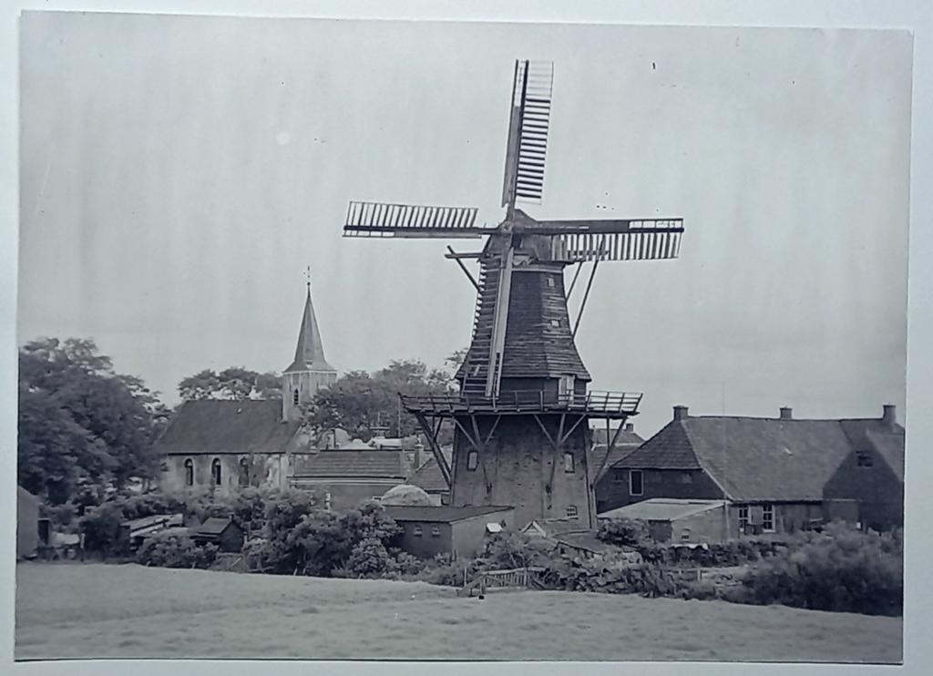 Vierhuizen ( Gr. ) foto foto Molen De Onderneming  1942, Verzenden, 1960 tot 1980, Zo goed als nieuw, Overige onderwerpen