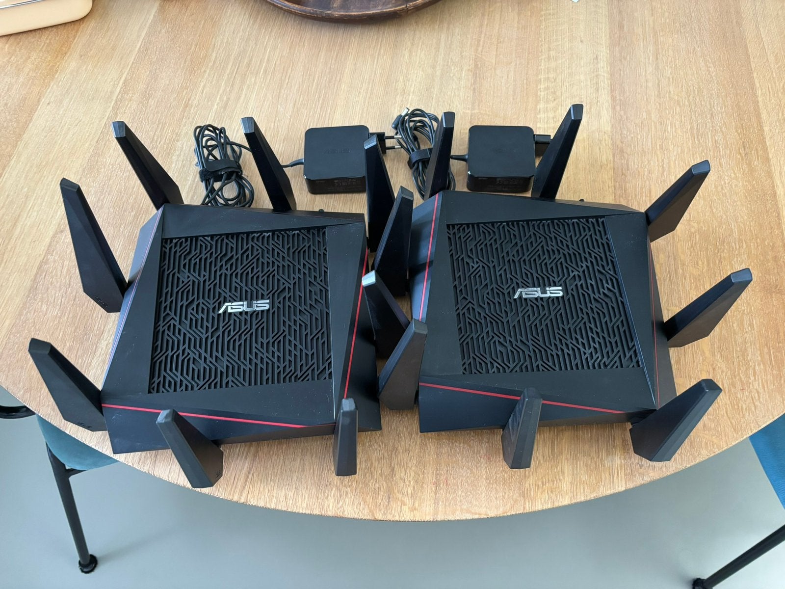 Asus rt ac5300, Ophalen, Zo goed als nieuw