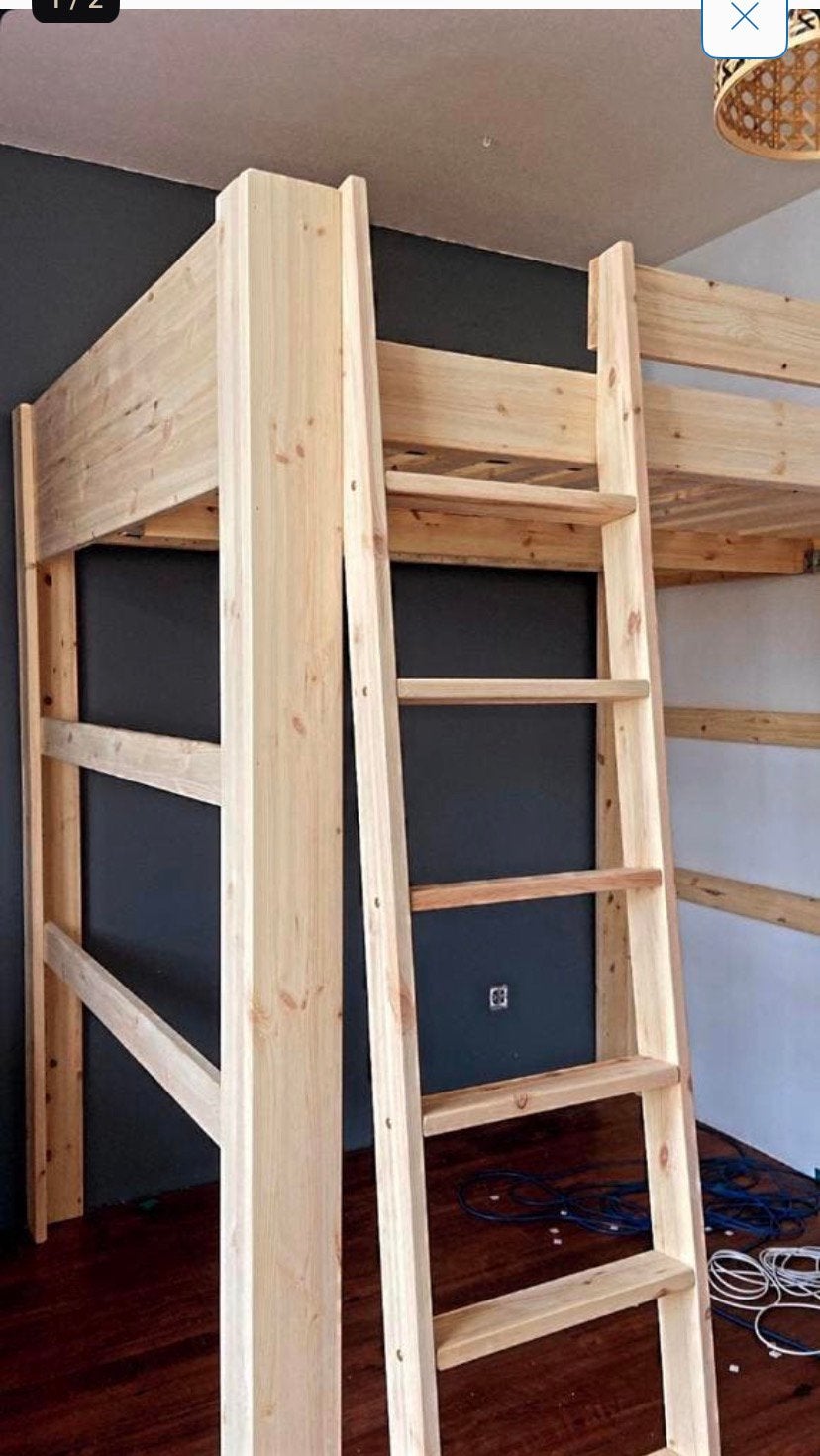 Grenen hoogslaper 220lx 160b, Huis en Inrichting, Slaapkamer | Stapelbedden en Hoogslapers, Ophalen, Eenpersoons, Zo goed als nieuw