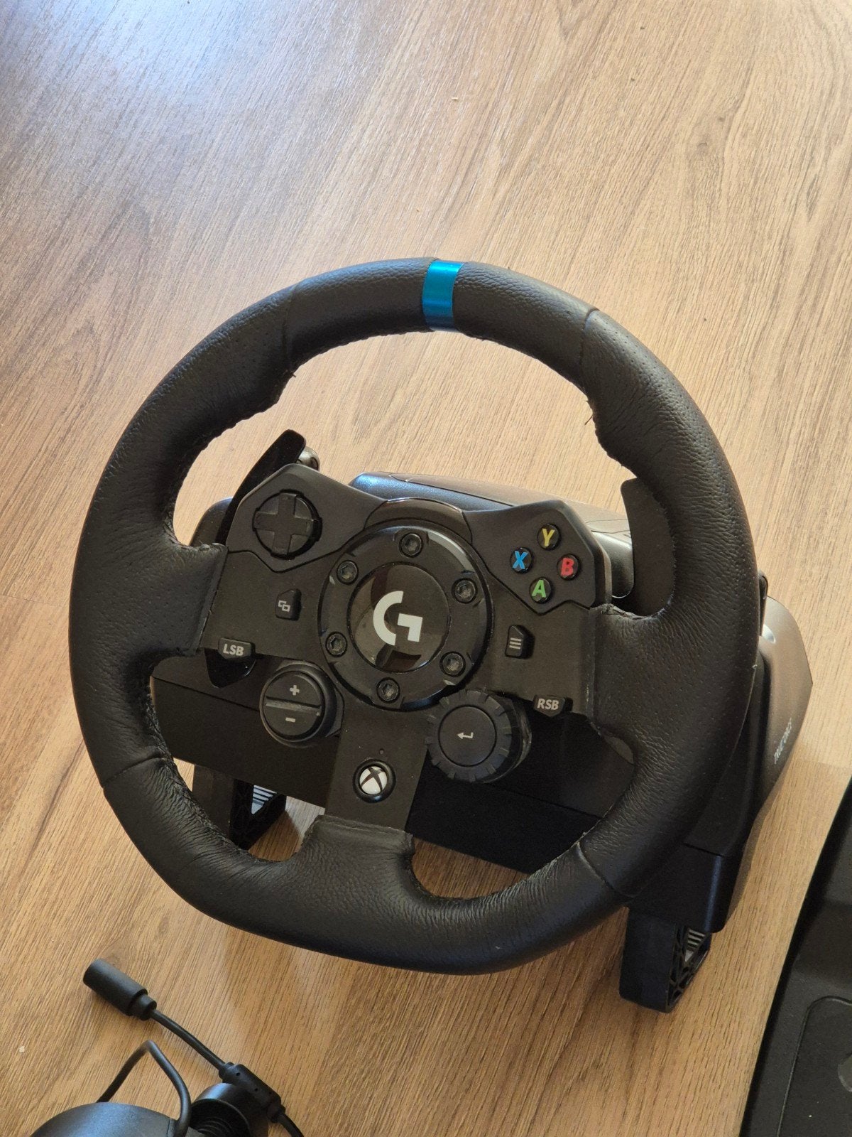 Logitech G923 Driving Force racestuur met pedalen en shifter, Racestuur, Gebruikt, Force feedback, Ophalen of Verzenden