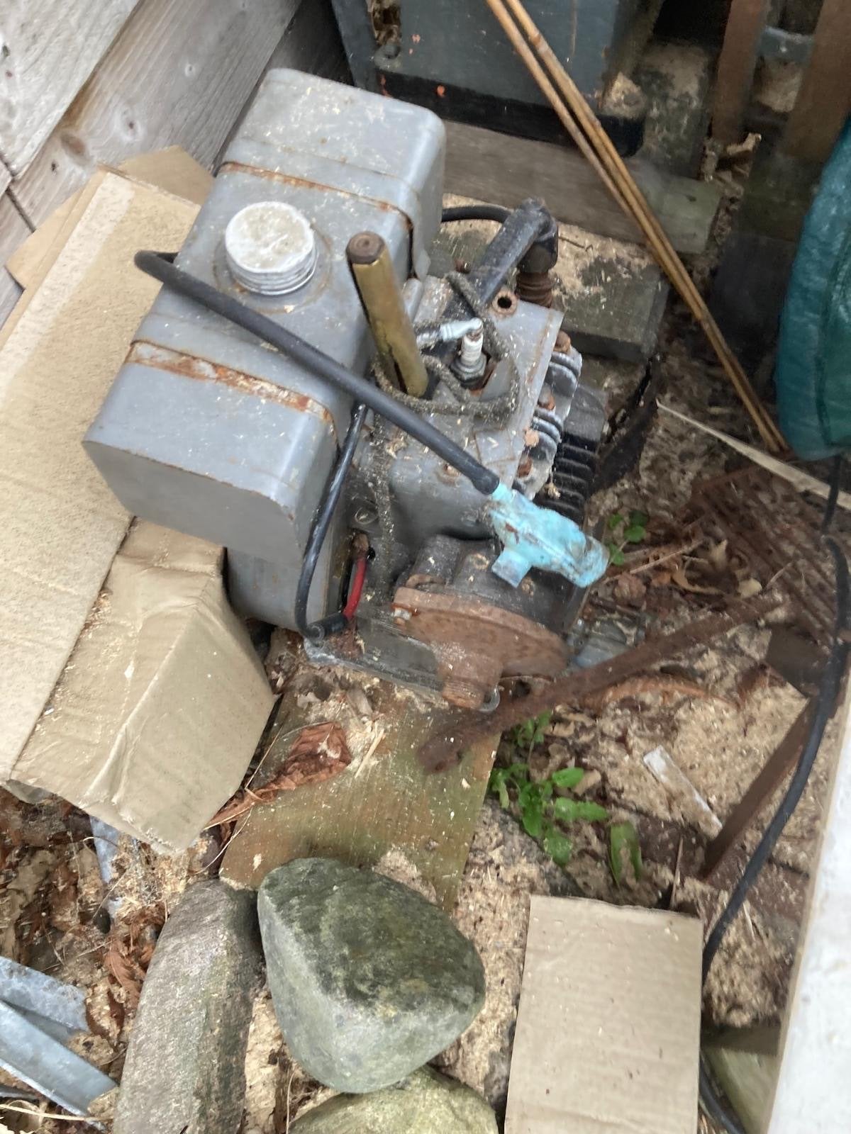 2 Bernard motoren - Oude benzinemotor, Ophalen of Verzenden, Gebruikt, Benzinemotor, Minder dan 1400 rpm
