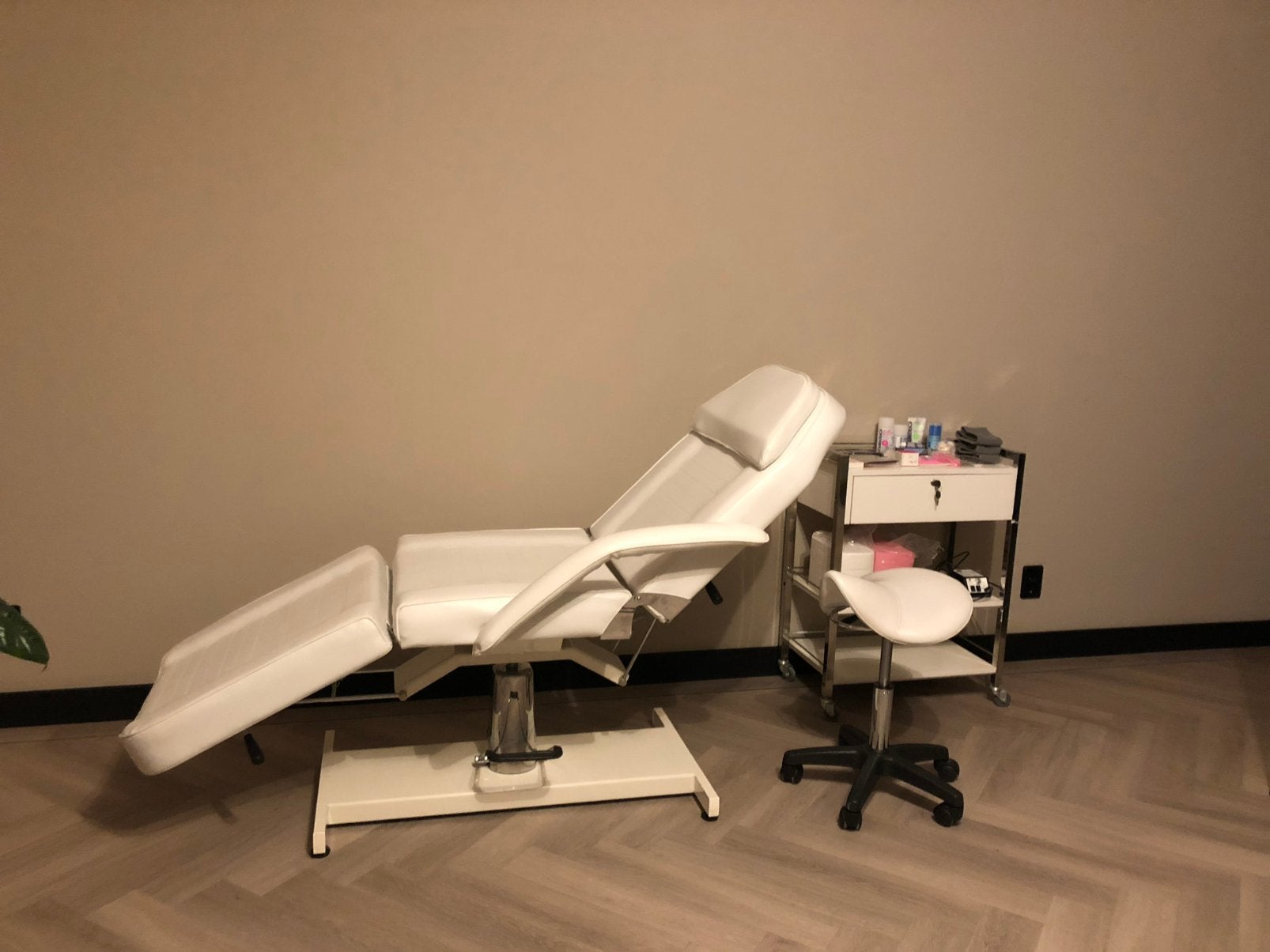 Complete salonset behandelstoel + trolley + zadelkruk, Ophalen, Overige typen