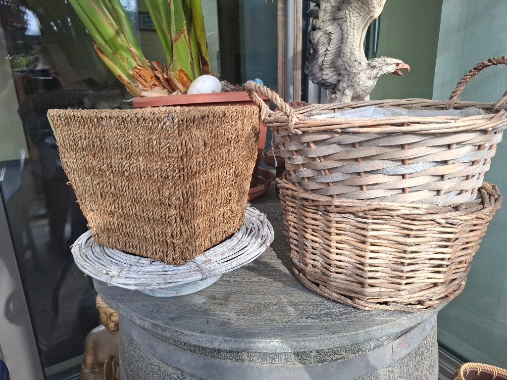 PLANTENBAKKEN, 4 STUKS, Kunststof, Gebruikt, Minder dan 30 cm, Rond