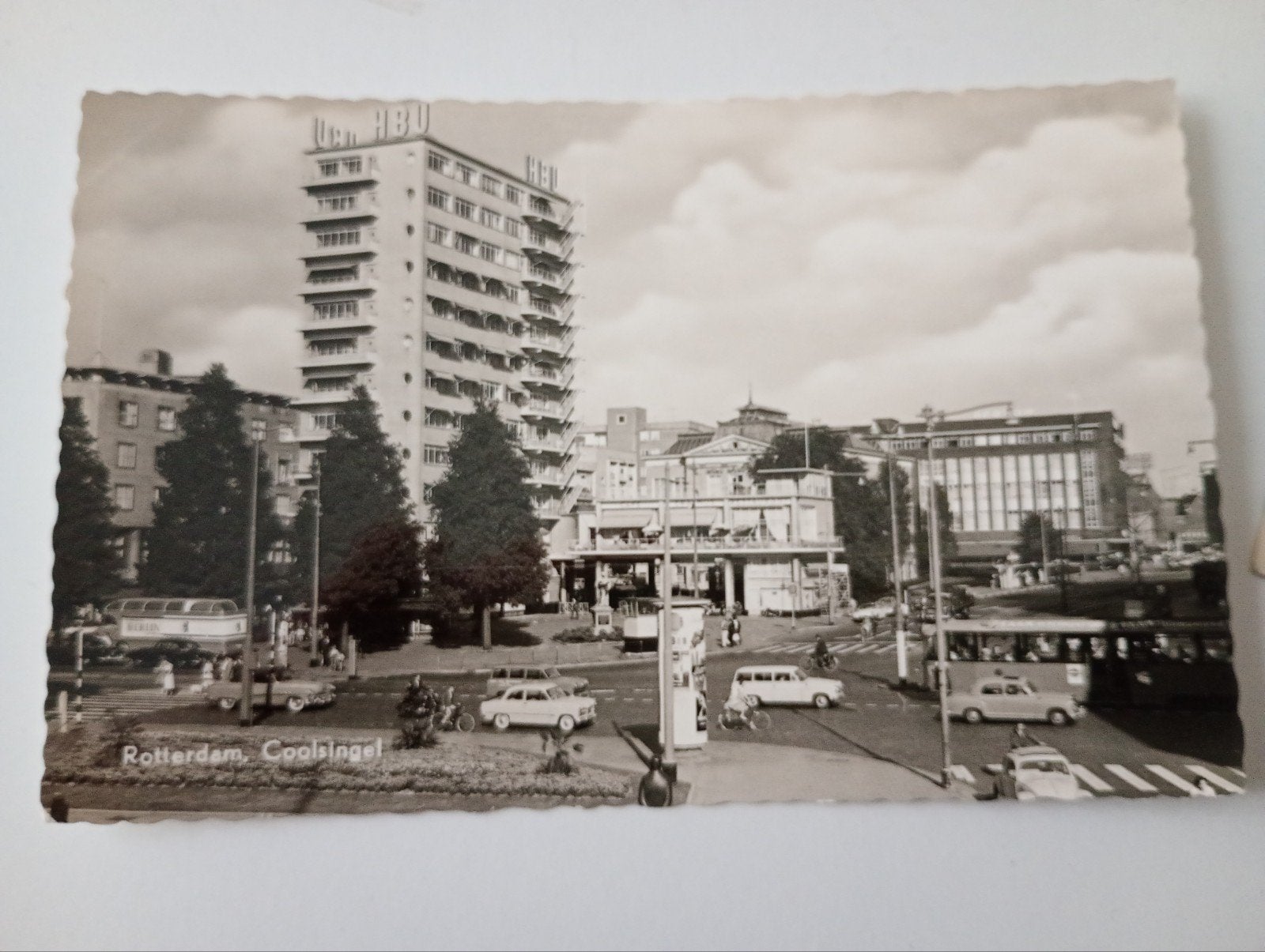 Rotterdam Coolsingel met Auto's en Tram 1963, Ophalen of Verzenden, 1960 tot 1980, Gelopen, Zuid-Holland