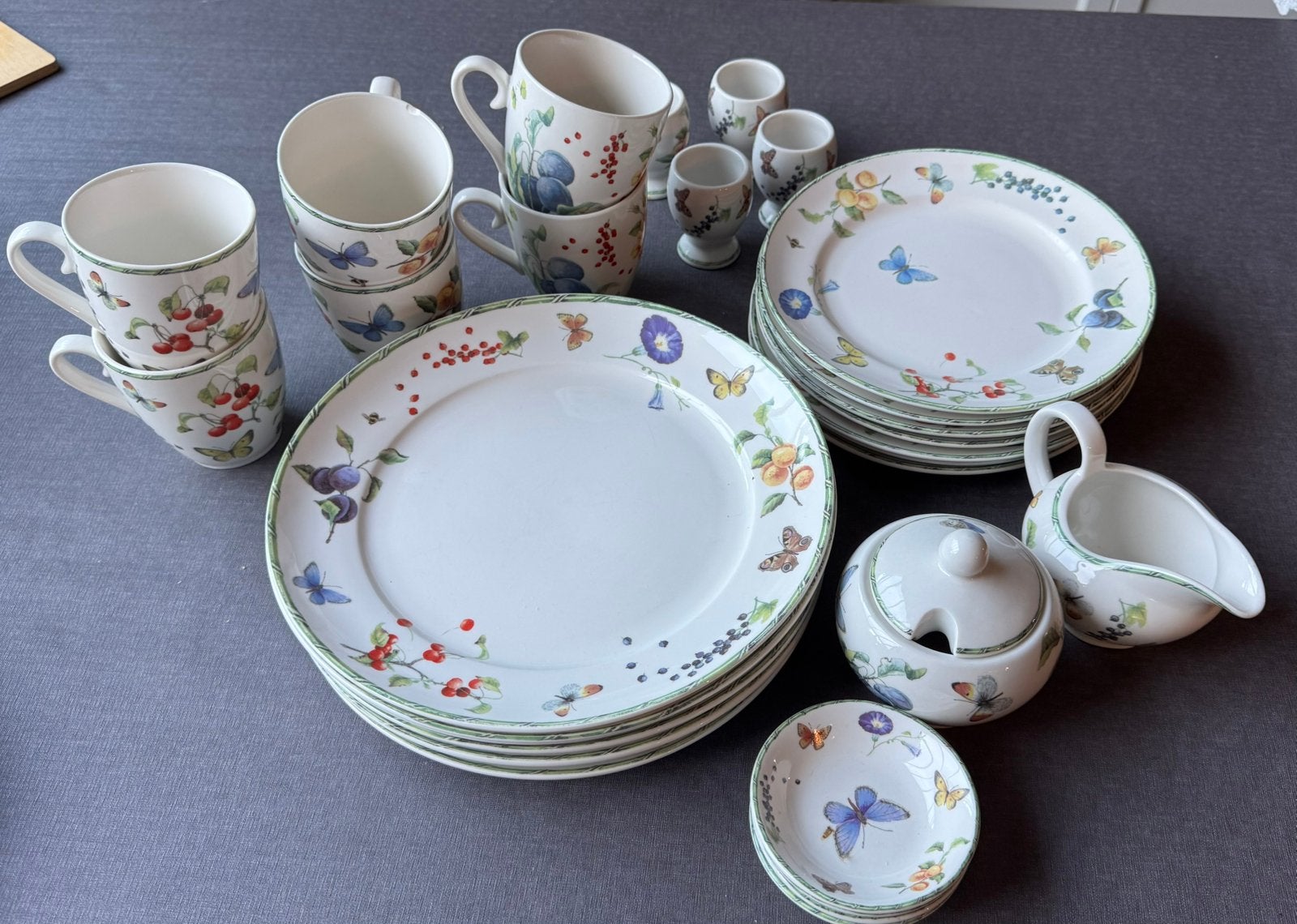 Janneke Brinkman servies, Ophalen, Gebruikt, Porselein, Overige stijlen