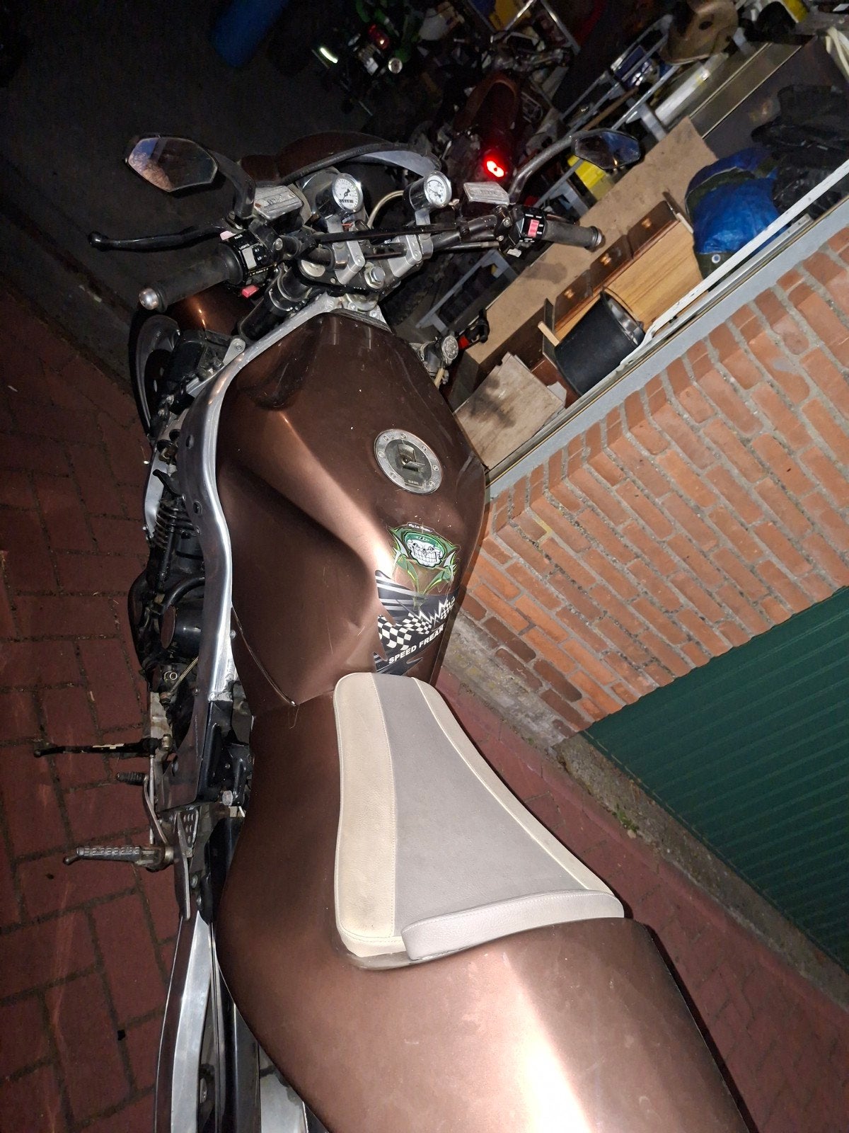 yamaha frz1000, Ophalen