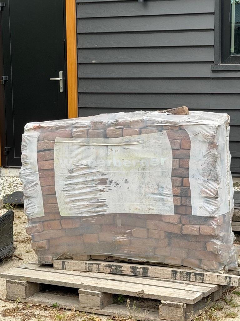 Pallet handvormstenen Wienerberger waalformaat  (~500 stuks), Tuin en Terras, Tegels en Klinkers, Keramiek, Overige typen, Nieuw