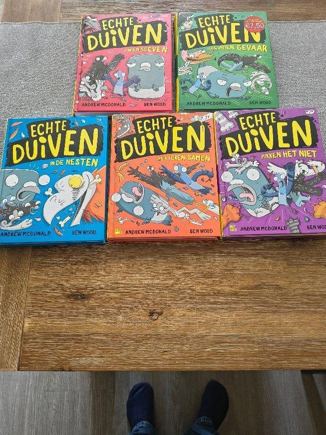 Andrew Mcdonald echte duiven let op nog een boek, Ophalen of Verzenden, Zo goed als nieuw